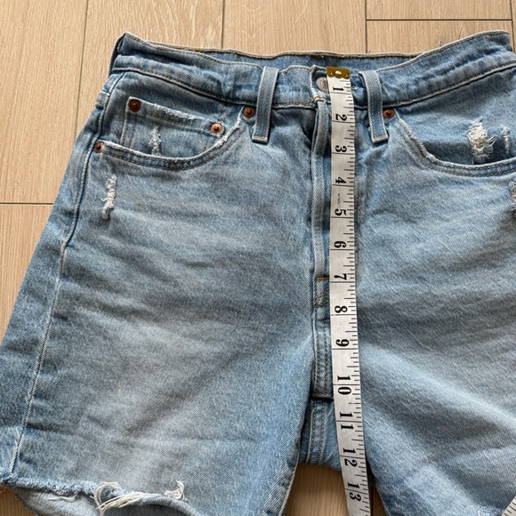 Levi's 501 High Rise 6” Jean Shorts Women’s Size 26 - Picture 5 of 14